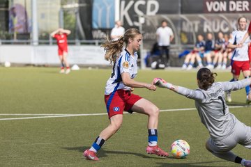 Bild 181 - wBJ Lotto Pokal Finale  Eimsbuetteler TV - Hamburger SV : Ergebnis: 0:3
